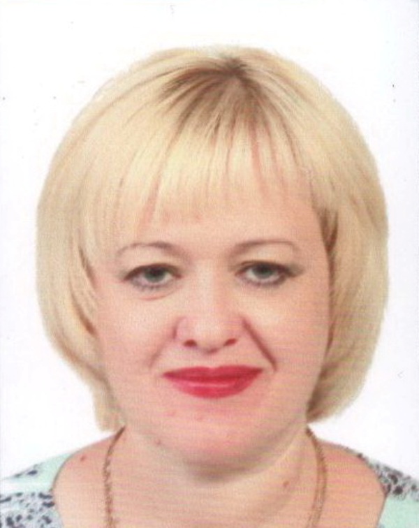 Антонова Оксана Валерьевна.
